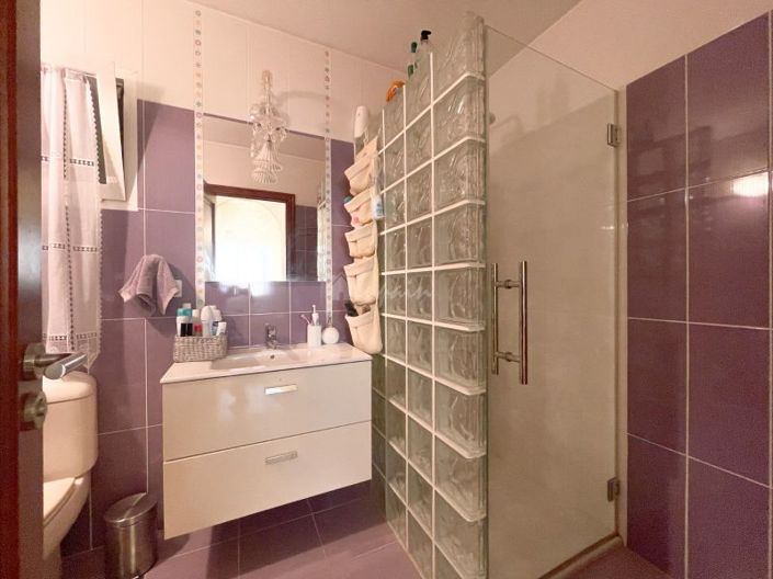 Image No.20-1 Bed Apartment for sale