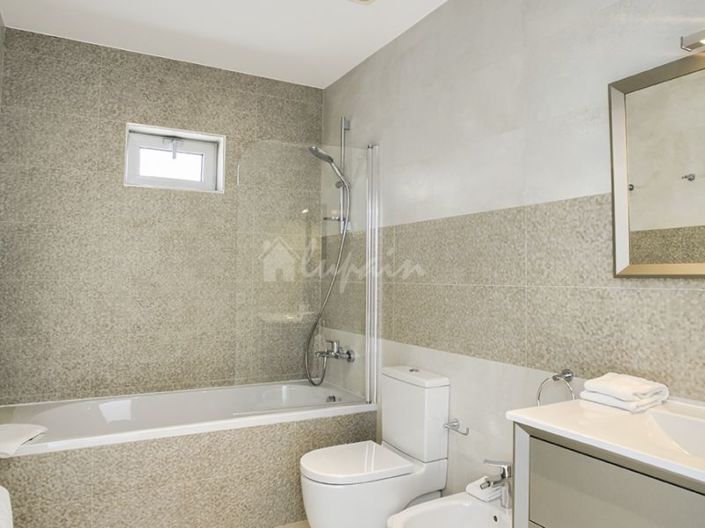 Image No.22-5 Bed Villa for sale