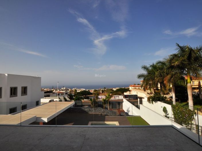 Image No.17-5 Bed Villa for sale