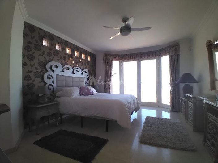 Image No.12-Villa de 4 chambres à vendre à Torviscas