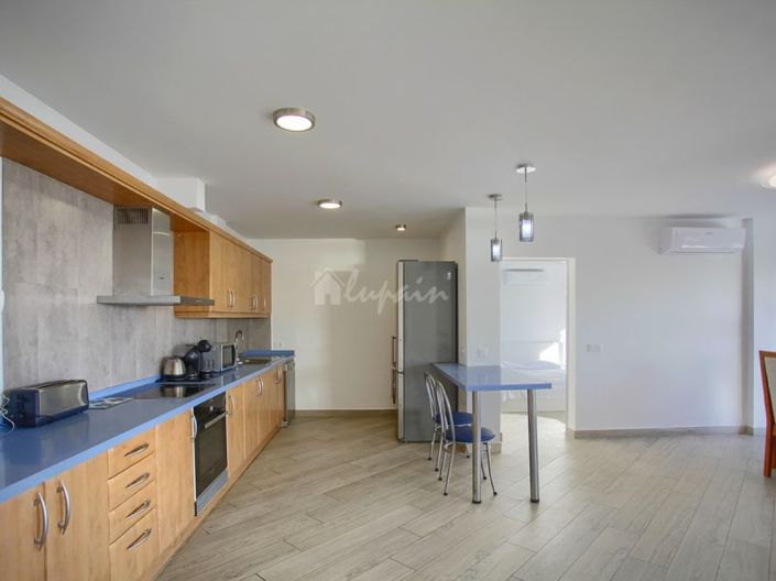 Image No.13-6 Bed Villa for sale