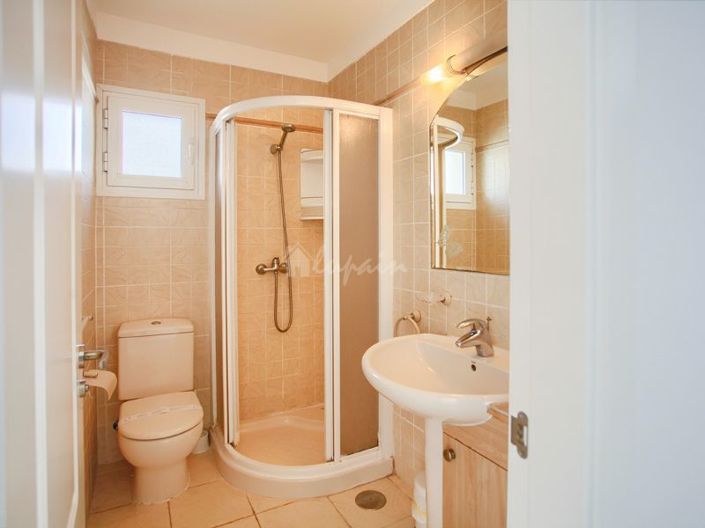 Image No.26-6 Bed Villa for sale