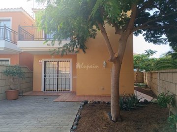 1 - Parque de la Reina, Maison de ville