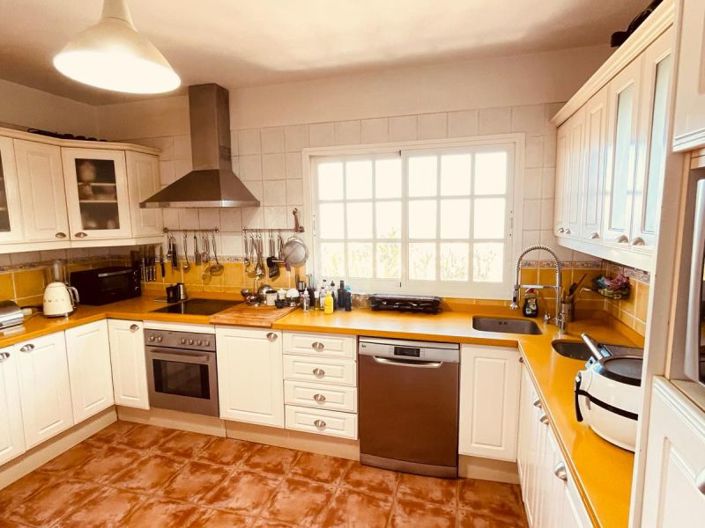 Image No.16-Villa de 4 chambres à vendre à Chayofa