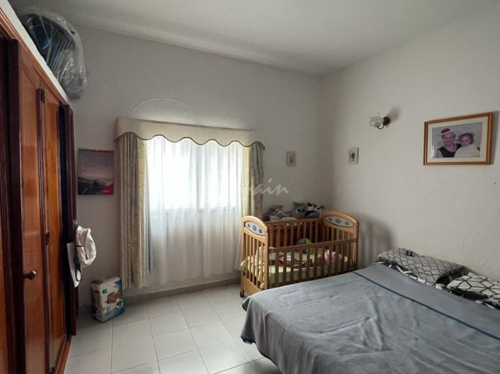 Image No.15-3 Bed Country House for sale