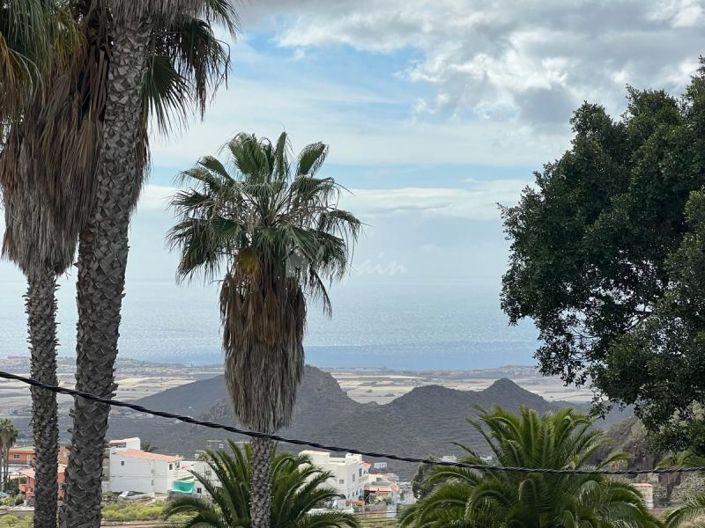 Image No.17-3 Bed Country House for sale