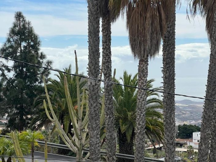 Image No.26-3 Bed Country House for sale