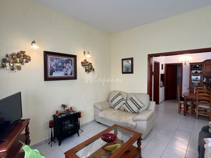 Image No.7-3 Bed Country House for sale