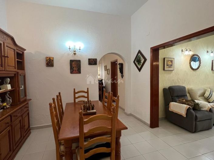 Image No.9-3 Bed Country House for sale