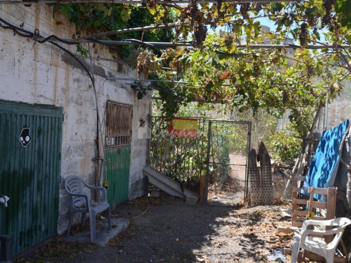 Image No.23-Villa de 4 chambres à vendre à Buzanada