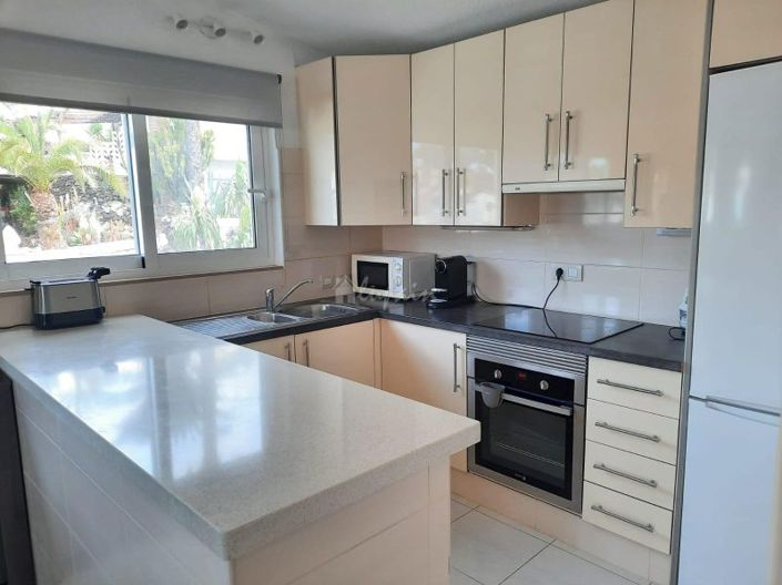 Image No.8-Villa de 4 chambres à vendre à Chayofa