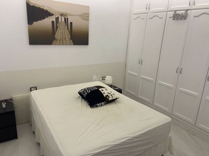 Image No.18-6 Bed Villa for sale