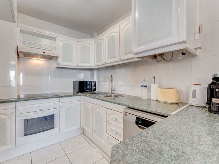 Image No.10-1 Bed Apartment for sale