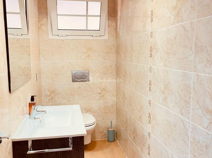 Image No.30-4 Bed Villa for sale