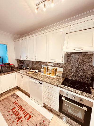 Image No.26-3 Bed Townhouse for sale