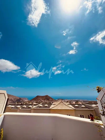 Image No.3-Maison de ville de 3 chambres à vendre à Chayofa