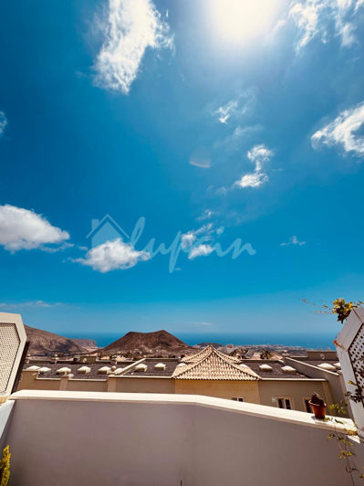 Image No.4-3 Bed Townhouse for sale