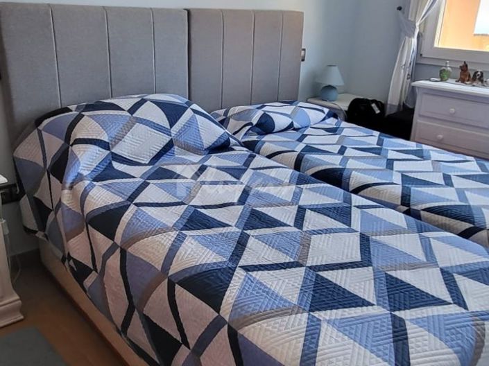 Image No.14-2 Bed Apartment for sale