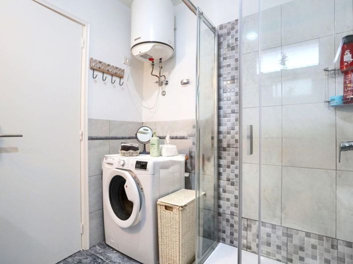 Image No.17-1 Bed Apartment for sale