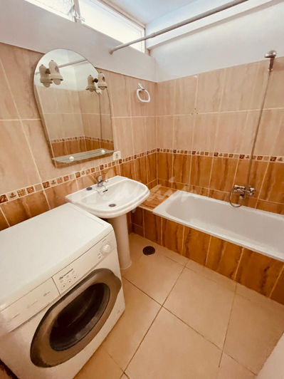 Image No.8-Studio for sale