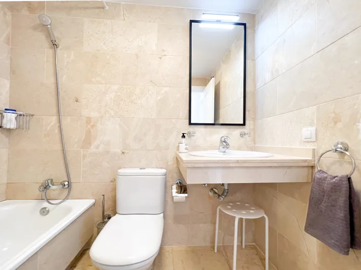 Image No.19-1 Bed Apartment for sale