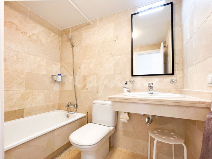 Image No.19-1 Bed Apartment for sale