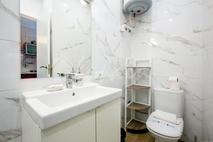 Image No.13-1 Bed Apartment for sale