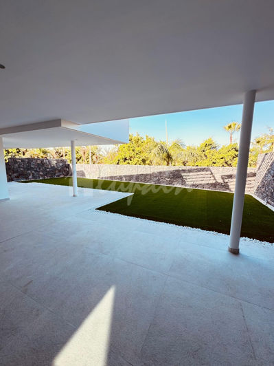 Image No.6-Villa de 4 chambres à vendre à San Eugenio