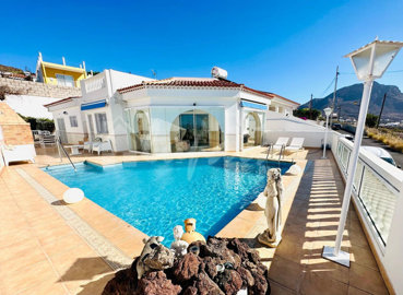 1 - La Florida, Villa