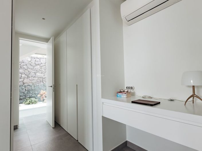 Image No.15-4 Bed Villa for sale