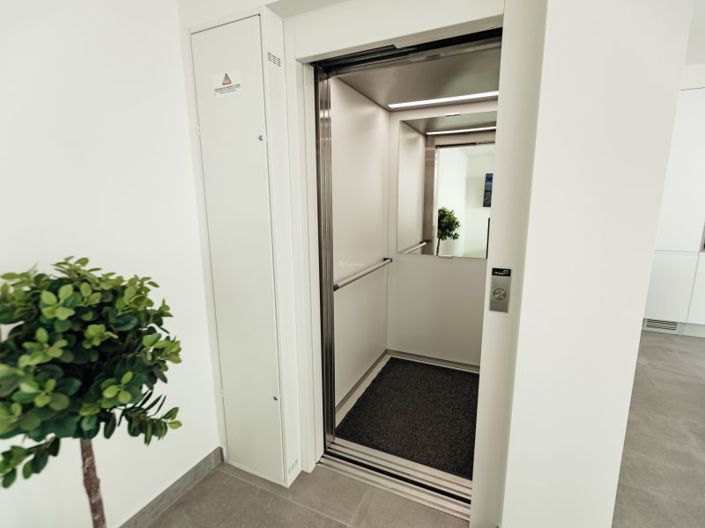 Image No.24-4 Bed Villa for sale