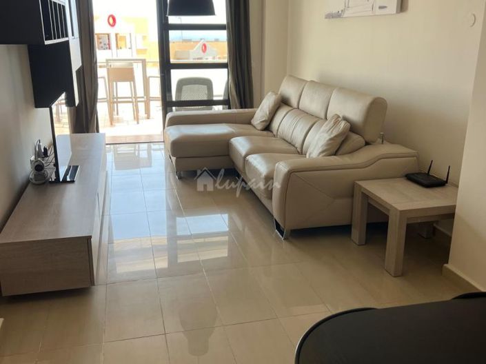 Image No.2-Appartement de 2 chambres à vendre à Costa Adeje