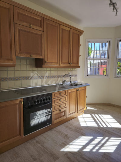 Image No.17-3 Bed Townhouse for sale