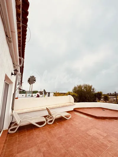 Image No.11-4 Bed Country House for sale