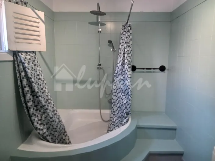 Image No.33-5 Bed Country House for sale