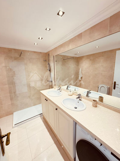 Image No.25-2 Bed Apartment for sale