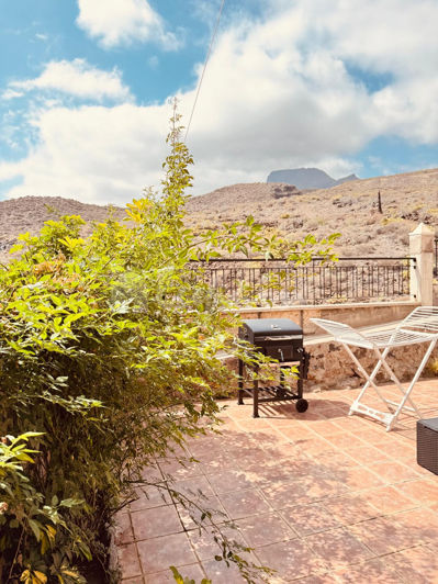 Image No.10-3 Bed Townhouse for sale