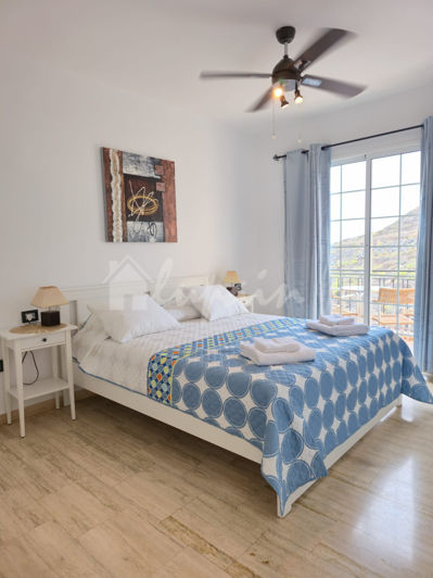 Image No.18-3 Bed Townhouse for sale