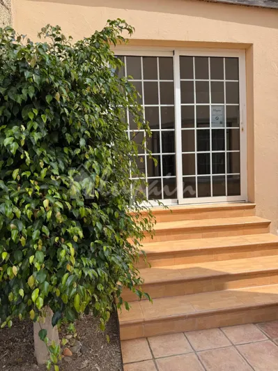 Image No.25-3 Bed Townhouse for sale