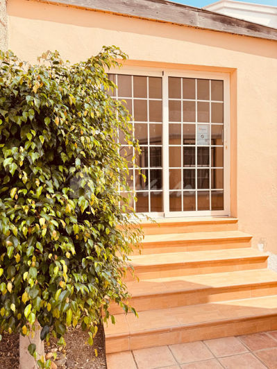 Image No.25-3 Bed Townhouse for sale