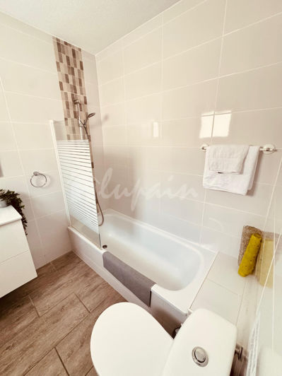 Image No.26-2 Bed Apartment for sale