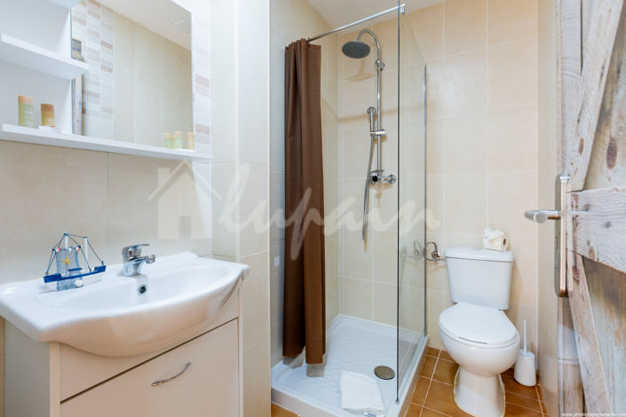 Image No.12-Studio for sale