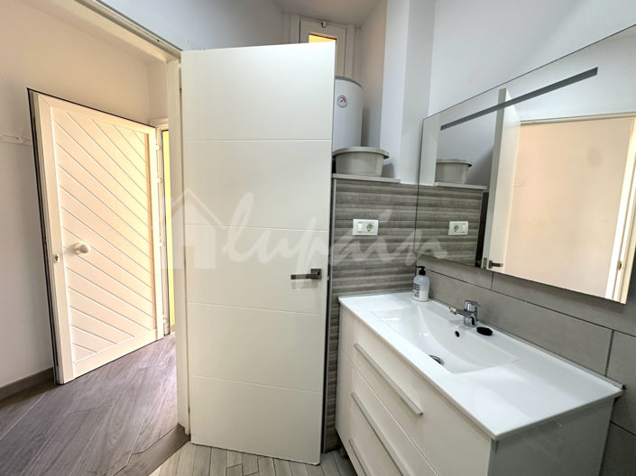 Image No.11-1 Bed Apartment for sale