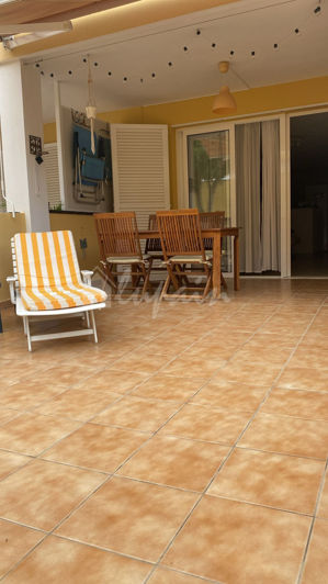 Image No.12-2 Bed Townhouse for sale