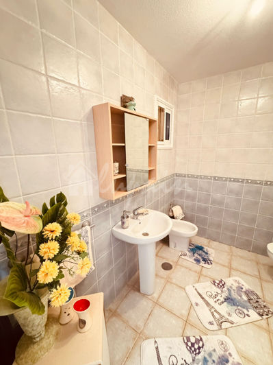 Image No.12-1 Bed Apartment for sale