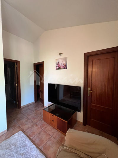 Image No.20-4 Bed Country House for sale