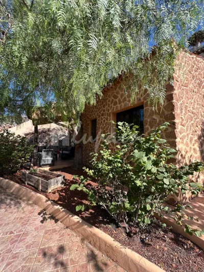 Image No.29-4 Bed Country House for sale