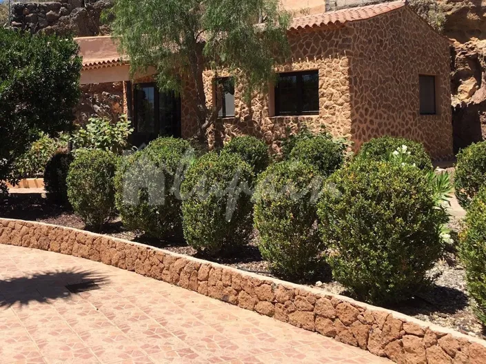 Image No.3-4 Bed Country House for sale