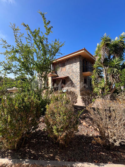 Image No.34-4 Bed Country House for sale