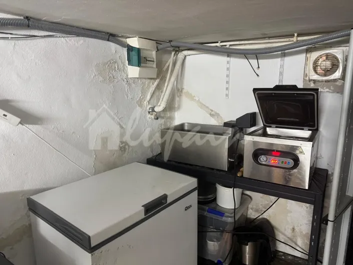 Image No.13-Commercial for sale